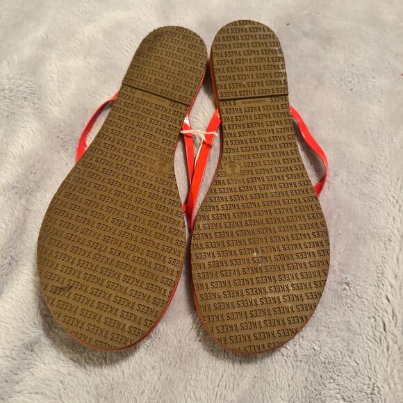 TKEES Flip Flops Women's Lip Glosses Thin Strap Coral Orange Flats Sandals sz 9 - Picture 3 of 4